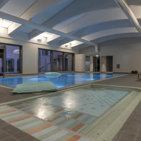 Appartement Wellness With Pool And Terrace Lenzerheide